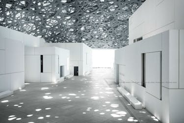 Louvre Abu Dhabi Museum and Grand Mosque tour from Dubai